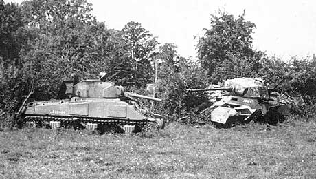 Zniszczone czołgi polski i niemiecki pod Falaise